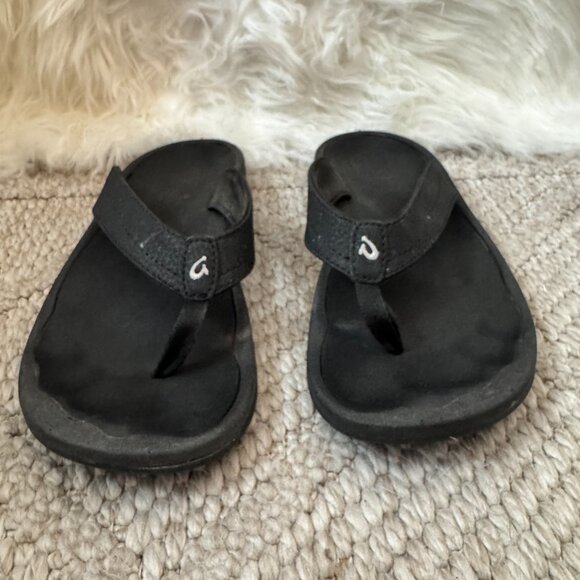 OluKai Women’s Black Comfort Flip Flops | Leather Footbed | Size 8.5 - Picture 2 of 5